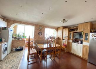 Продам 5-комнатную квартиру, 169.9 м2, Пятигорск, Пионерлагерная улица, 14