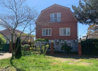 Дом на продажу, 175 м2, станица Благовещенская, Таманская улица