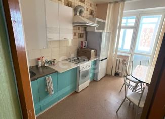 Однокомнатная квартира в аренду, 33 м2, поселок городского типа Уренгой, 5-й микрорайон, 22