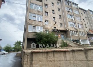 2-комнатная квартира на продажу, 50.2 м2, посёлок городского типа Забайкальск, Комсомольская улица, 23