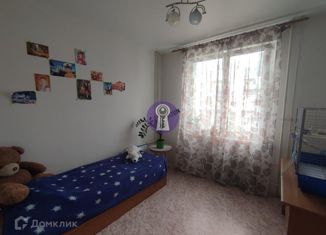 Продается 3-комнатная квартира, 63.2 м2, Самарская область, улица Дмитрия Донского, 1