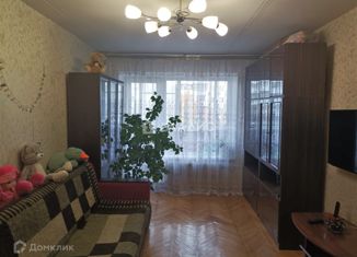 Трехкомнатная квартира на продажу, 57.7 м2, Москва, 3-й квартал, 17, район Капотня
