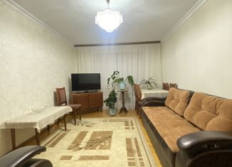 Продам 3-ком. квартиру, 75 м2, Нальчик, Профсоюзная улица, 222В, район Дубки