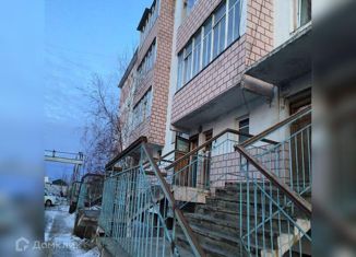 Трехкомнатная квартира на продажу, 74 м2, Якутск, улица Газовиков, 26А, микрорайон Марха