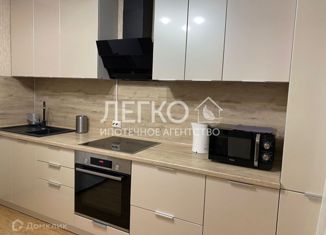 Продается 1-ком. квартира, 40 м2, Новосибирск, улица Ясный Берег, 6, улица Ясный Берег