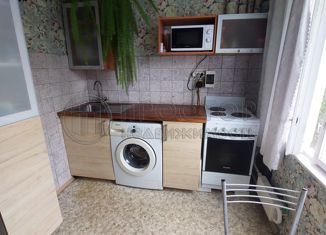 Продам 2-ком. квартиру, 43 м2, Москва, улица Айвазовского, 5к1, улица Айвазовского