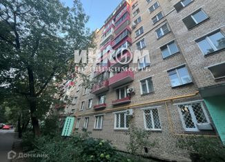 Продается трехкомнатная квартира, 58 м2, Москва, улица Молостовых, 11к6, район Ивановское