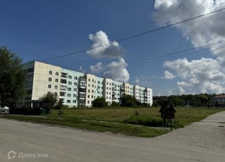 Продается 3-ком. квартира, 69 м2, Челябинская область, улица Ленина, 10