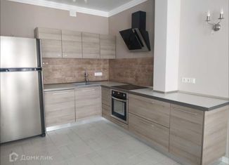 Продам 3-ком. квартиру, 77.4 м2, Краснодар, улица Цезаря Куникова, 24к1, ЖК Времена Года 3