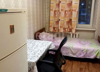 Сдается в аренду 5-комнатная квартира, 10 м2, Волхов, Волгоградская улица, 15