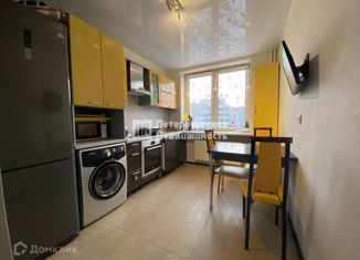 Продается 2-комнатная квартира, 51.7 м2, Санкт-Петербург, улица Шелгунова, 7к2, улица Шелгунова