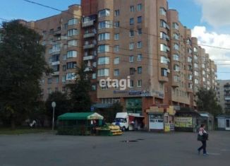 Сдам в аренду 1-комнатную квартиру, 99 м2, Санкт-Петербург, проспект Просвещения, 15, Выборгский район