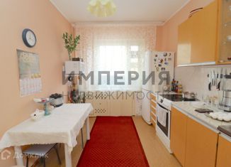 Продажа 3-ком. квартиры, 70 м2, Магадан, улица Берзина, 11