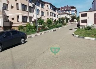 Продаю 1-комнатную квартиру, 43.2 м2, село Дивноморское, Курортная улица, 3к2, ЖК Легенда