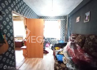 Двухкомнатная квартира на продажу, 45.4 м2, поселок городского типа Атамановка, улица Гагарина, 11