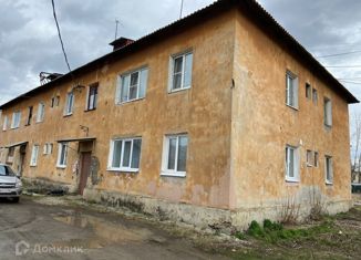 Продам двухкомнатную квартиру, 35.2 м2, Артёмовский, улица Полярников, 140