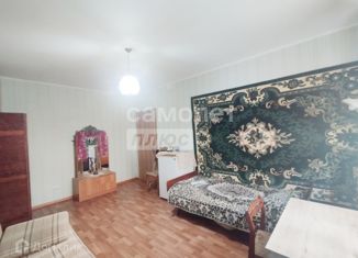 Продается двухкомнатная квартира, 56 м2, Курск, проспект Вячеслава Клыкова, 54, Центральный округ