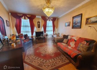 Продается 3-ком. квартира, 84.6 м2, Лянтор, 4-й микрорайон, 10