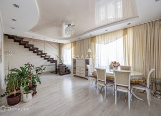 Продам 4-комнатную квартиру, 171.4 м2, Брянск, улица Димитрова, 48/1, Володарский район