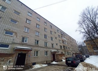 Продам двухкомнатную квартиру, 48.4 м2, Новгородская область, Новолучанская улица, 20