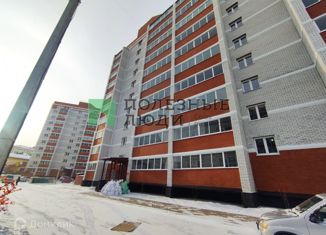 Продаю 1-комнатную квартиру, 39 м2, село Чигири, улица Василенко, 3