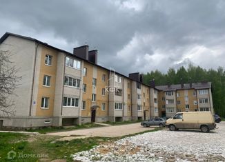 Продается 1-ком. квартира, 33 м2, деревня Коряково, Полевой проезд, 5