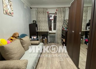 Продам комнату, 64 м2, Москва, улица Академика Петровского, 5с1, метро Октябрьская