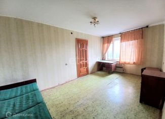 Продаю 3-ком. квартиру, 77.9 м2, поселок городского типа Разумное, Берёзовая улица, 2