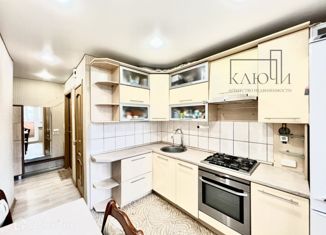 Продажа трехкомнатной квартиры, 71 м2, Челябинская область, улица Жукова, 16