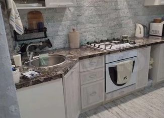 Двухкомнатная квартира на продажу, 60 м2, Нальчик, район Молодёжный, улица А.А. Кадырова, 17