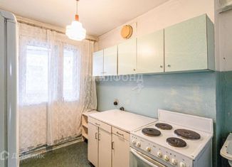 Продаю однокомнатную квартиру, 32.4 м2, Новосибирск, Ленинский район, Широкая улица, 117
