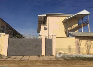 Дом на продажу, 380 м2, поселок городского типа Новофёдоровка, Озёрная улица