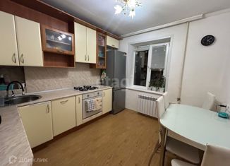 Продается 4-комнатная квартира, 85.7 м2, Коми, Петрозаводская улица, 36