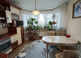 Продажа трехкомнатной квартиры, 78 м2, Москва, улица Седова, 2к1, улица Седова