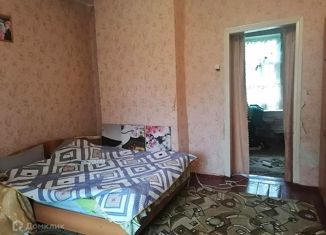 Продам дом, 48 м2, поселок городского типа Ракитное, Центральная площадь