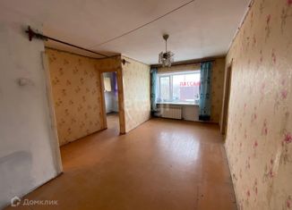 Продается 2-комнатная квартира, 40.3 м2, Свободный, улица Ленина, 43