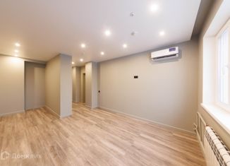 Двухкомнатная квартира на продажу, 38.5 м2, Москва, Ленинский проспект, 158, метро Тропарёво