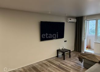 Продам четырехкомнатную квартиру, 82 м2, Владивосток, улица Анны Щетининой, 20, Советский район