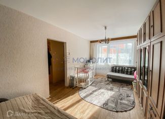 Продаю 1-ком. квартиру, 32.4 м2, Нижний Новгород, улица Свободы, 112, улица Свободы