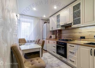 Двухкомнатная квартира на продажу, 50.3 м2, Курганская область, улица Криволапова, 61