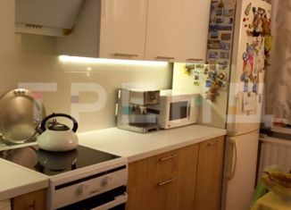 Продаю 2-ком. квартиру, 56 м2, Санкт-Петербург, проспект Ударников, 56к1, проспект Ударников