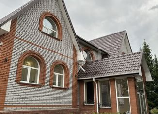 Продаю дом, 300 м2, село Новолуговое, 3-я улица Новосёлов, 22