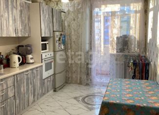 Продажа 2-комнатной квартиры, 61.7 м2, посёлок Солнечный, Молодёжная улица, 1