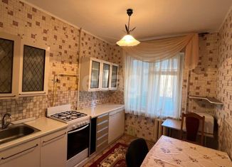 Продажа трехкомнатной квартиры, 63 м2, Симферополь, улица Ломоносова, 1к1