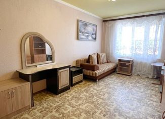 Продаю однокомнатную квартиру, 28.3 м2, Армавир, улица Кропоткина, 5