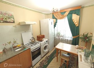 Продается 2-комнатная квартира, 51 м2, Апшеронск, Пролетарская улица
