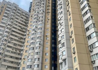 Продаю двухкомнатную квартиру, 71.2 м2, Москва, Нагатинская набережная, 18к1, метро Коломенская