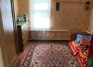 Продажа 3-ком. квартиры, 57.9 м2, посёлок городского типа Кесова Гора, Промышленная улица, 23