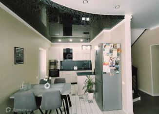 Продажа таунхауса, 122.6 м2, деревня Байрак, Летняя улица