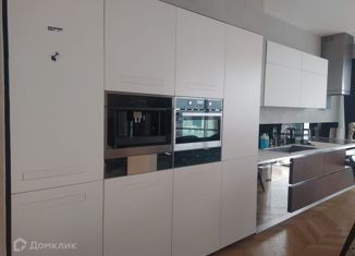 Трехкомнатная квартира в аренду, 135 м2, Москва, проспект Вернадского, 94к2, район Тропарёво-Никулино